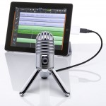 Microphone USB Sansom Meteor branché sur un iPad