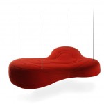 Sofa design suspendu au plafond par des câbles Bouli (Noti)