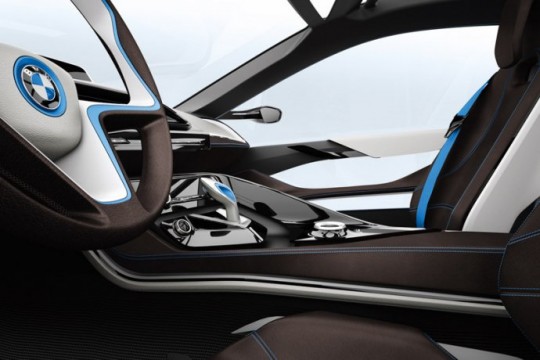 BMW i8, intérieur design