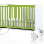 Lit évolutif pour bébé vert et blanc Be Cot