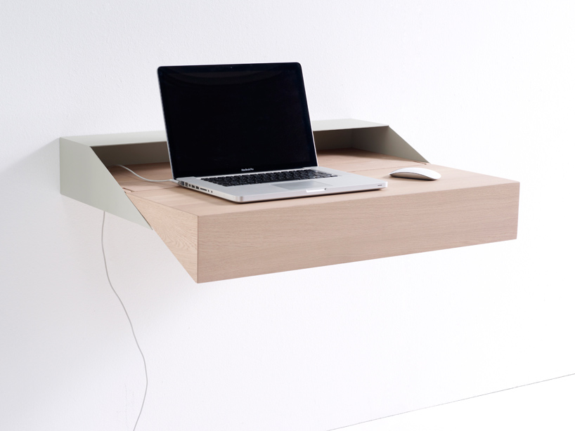 Deskbox : Petit bureau mural extensible