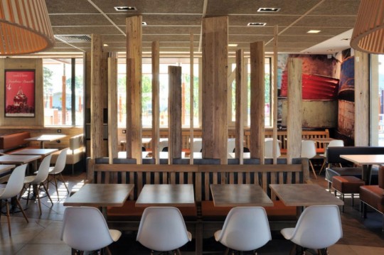 Déco MacDonald's Wood & Stone