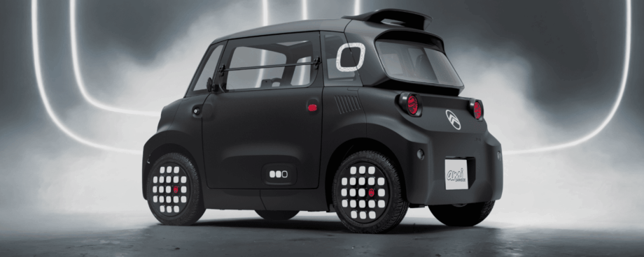 Citroën ami édition limitée Darkside vue de 3/4 arrière