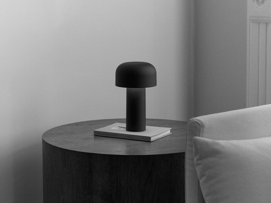 Lampe de table sans fil Flos Bellhop édition limitée noir mat